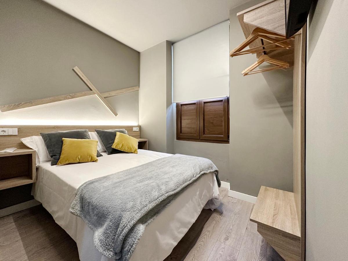Hostal Maria Felisa Candás Εξωτερικό φωτογραφία